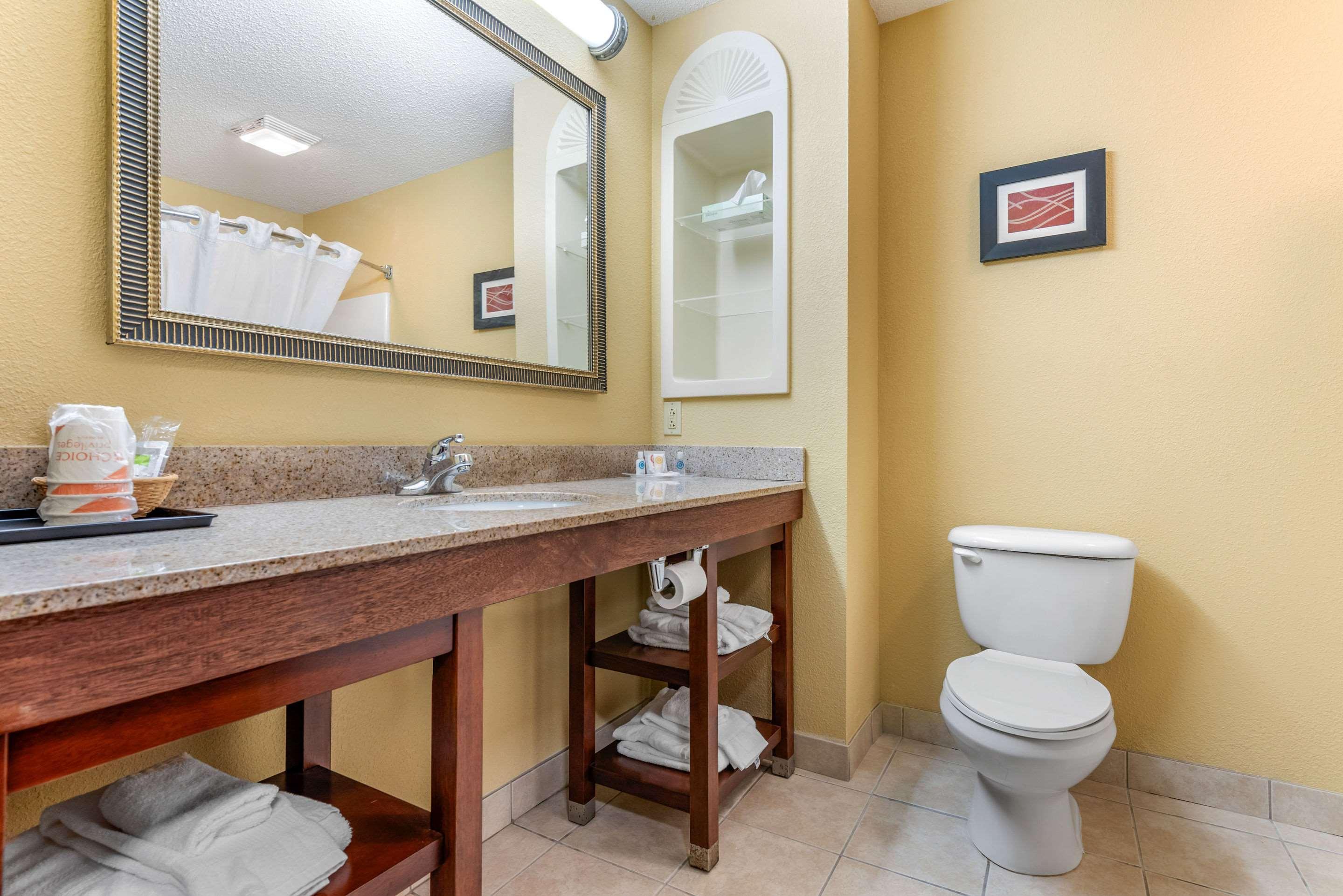 פינדליי Comfort Suites מראה חיצוני תמונה