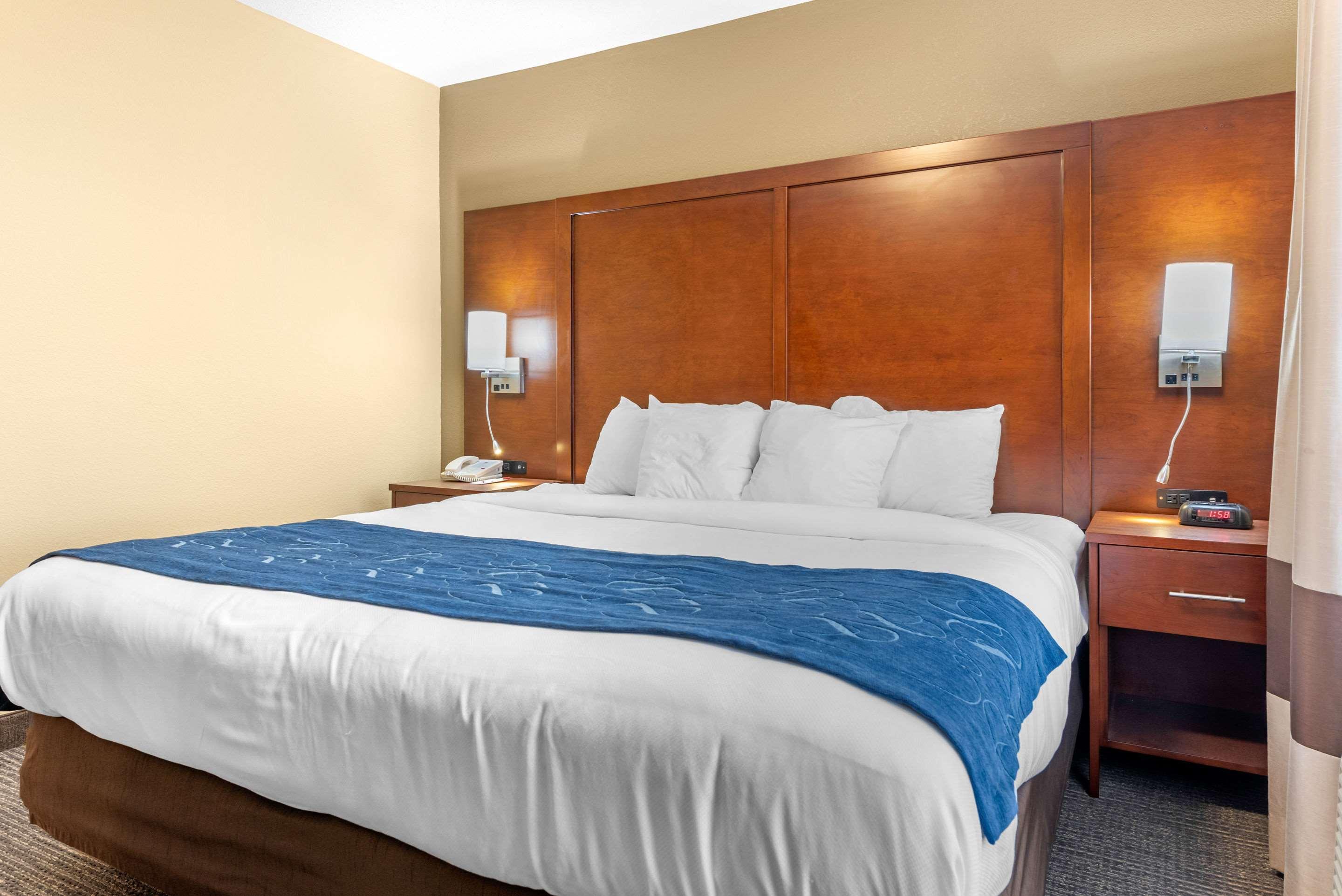 פינדליי Comfort Suites מראה חיצוני תמונה