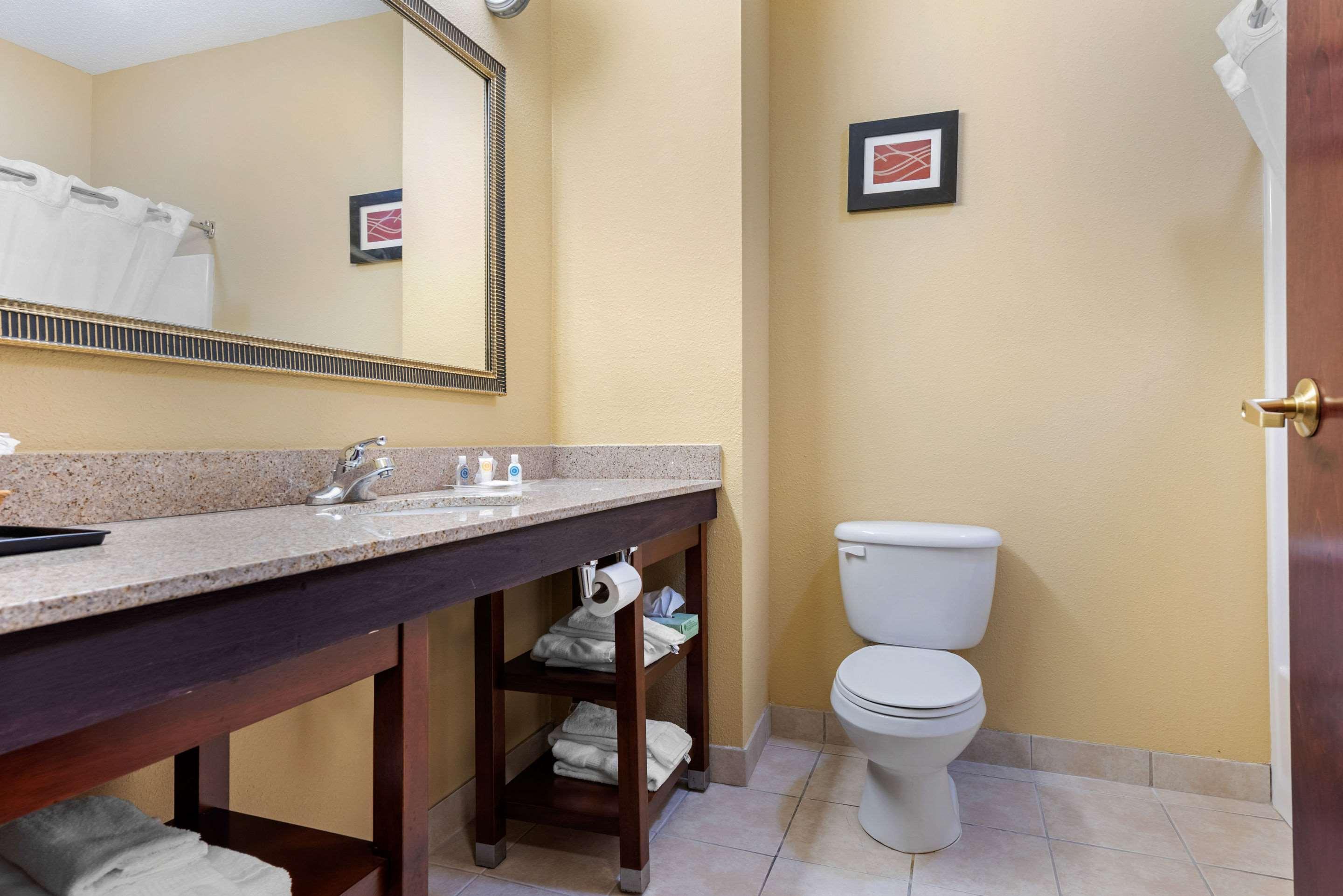 פינדליי Comfort Suites מראה חיצוני תמונה
