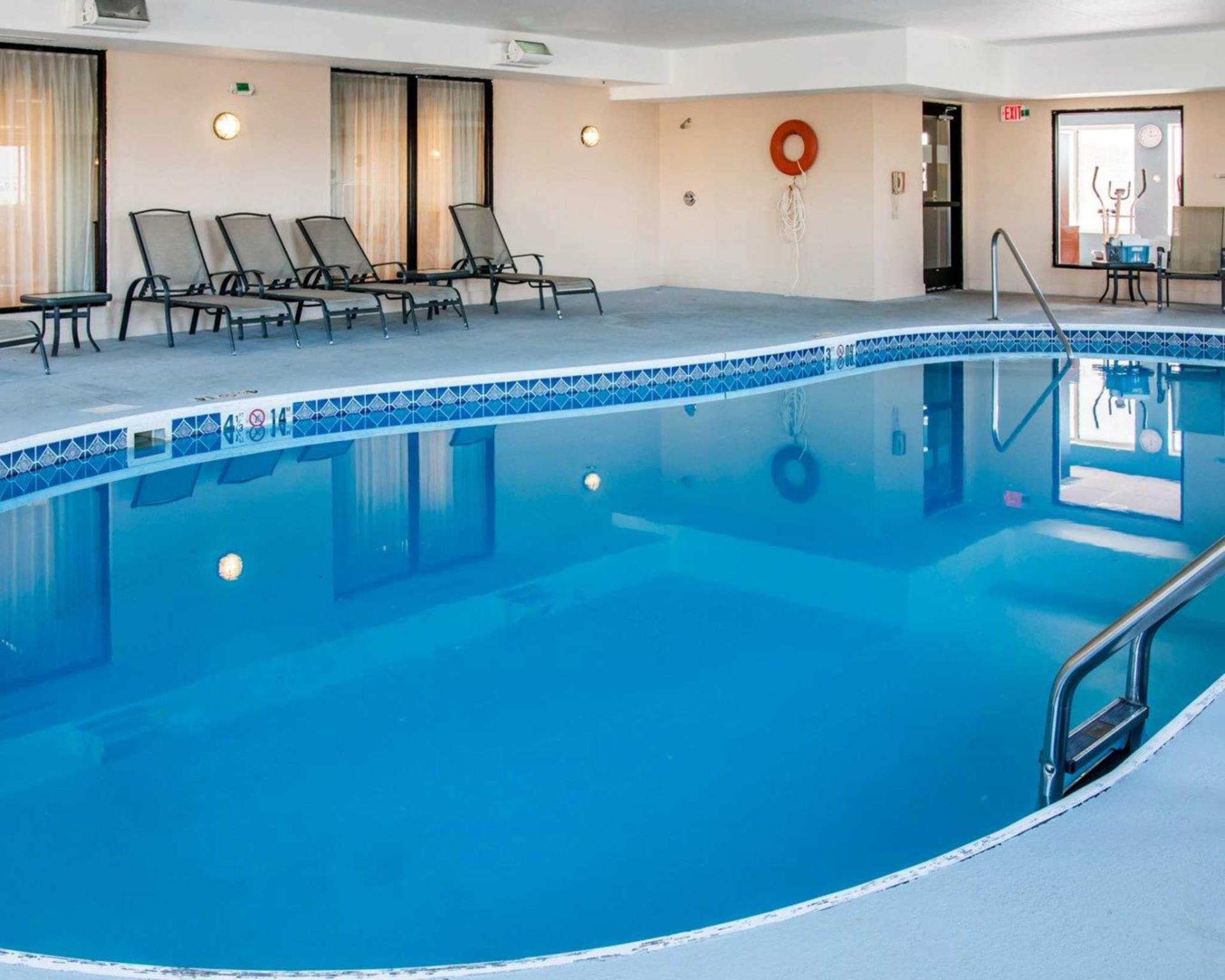 פינדליי Comfort Suites מראה חיצוני תמונה