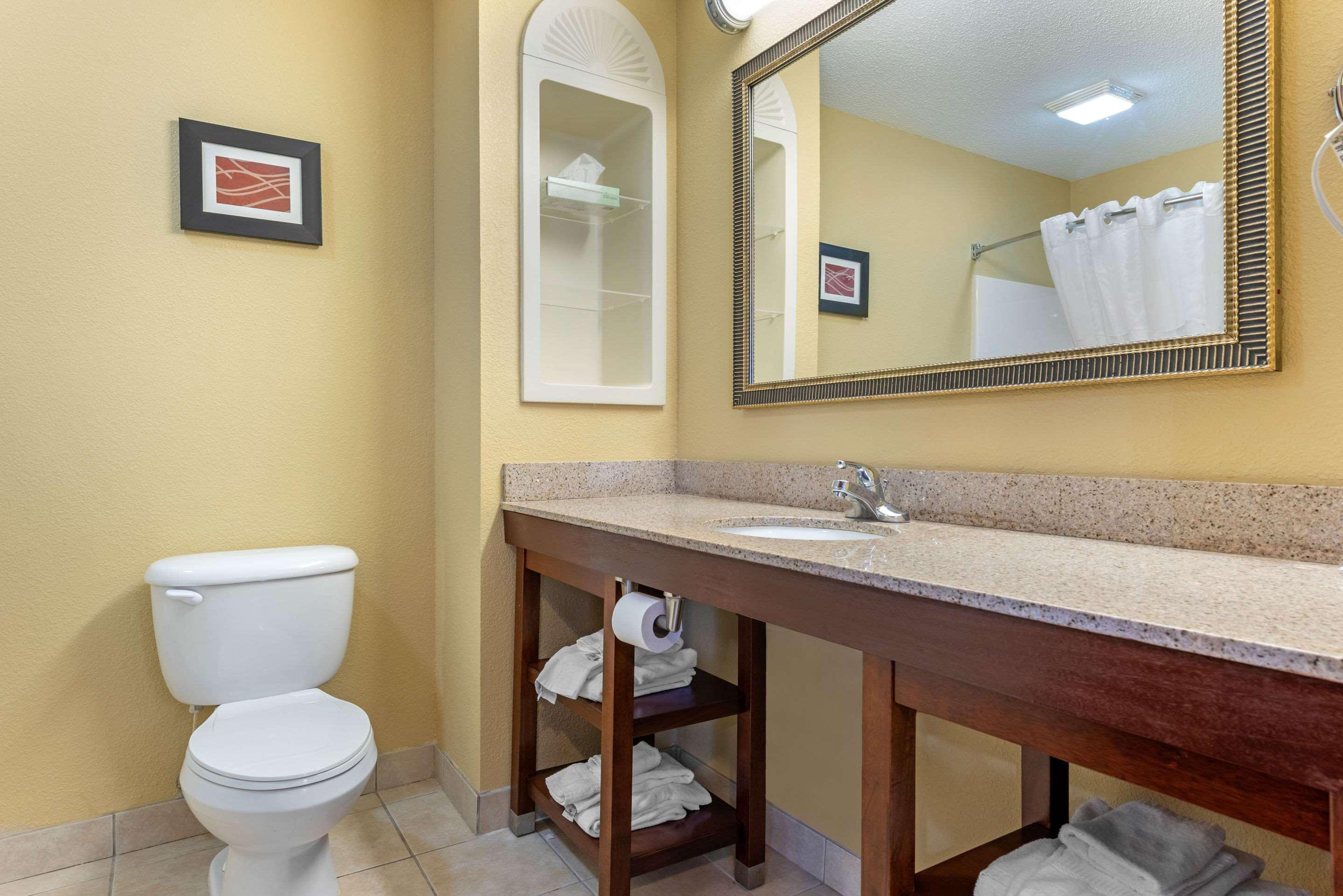 פינדליי Comfort Suites מראה חיצוני תמונה