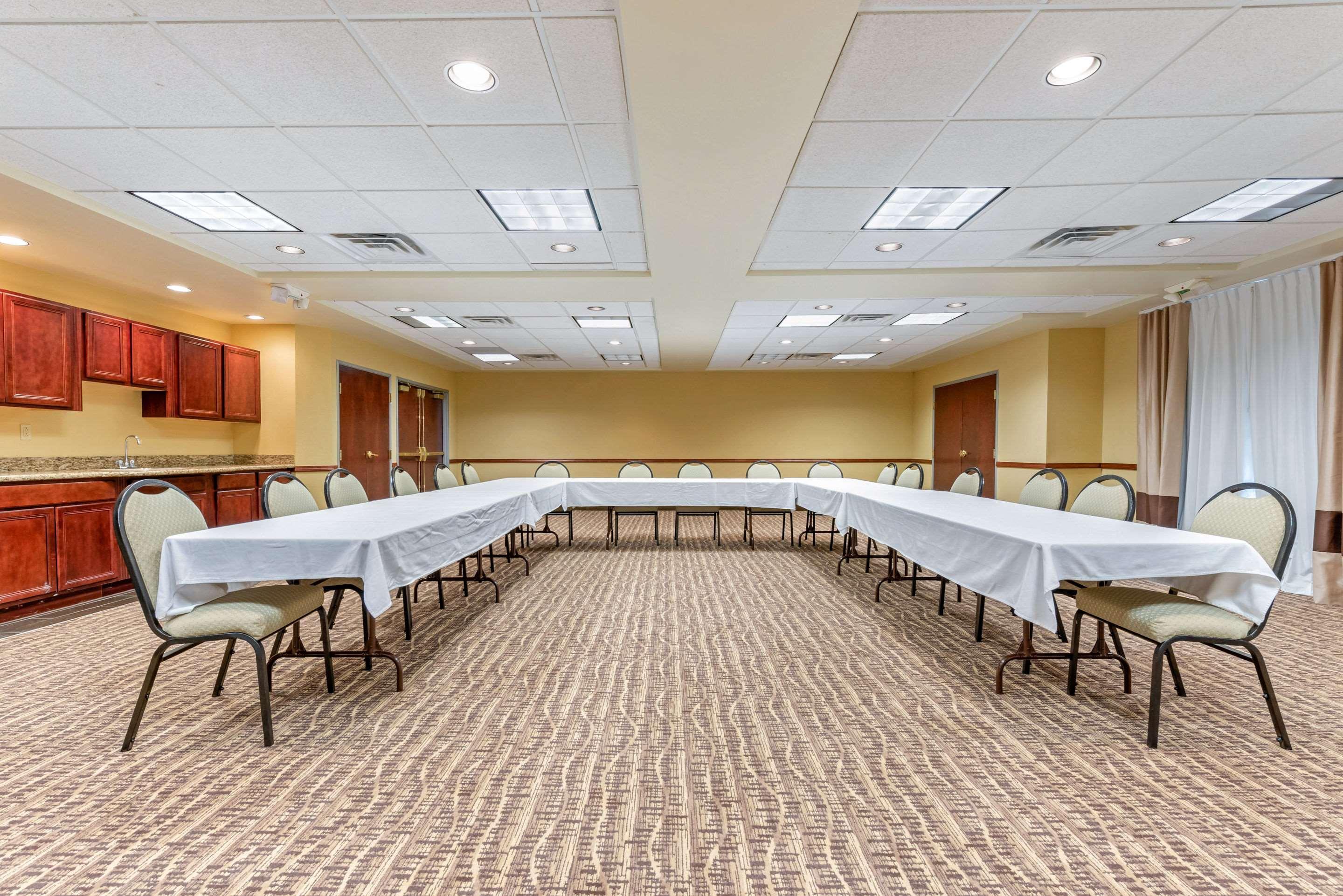 פינדליי Comfort Suites מראה חיצוני תמונה