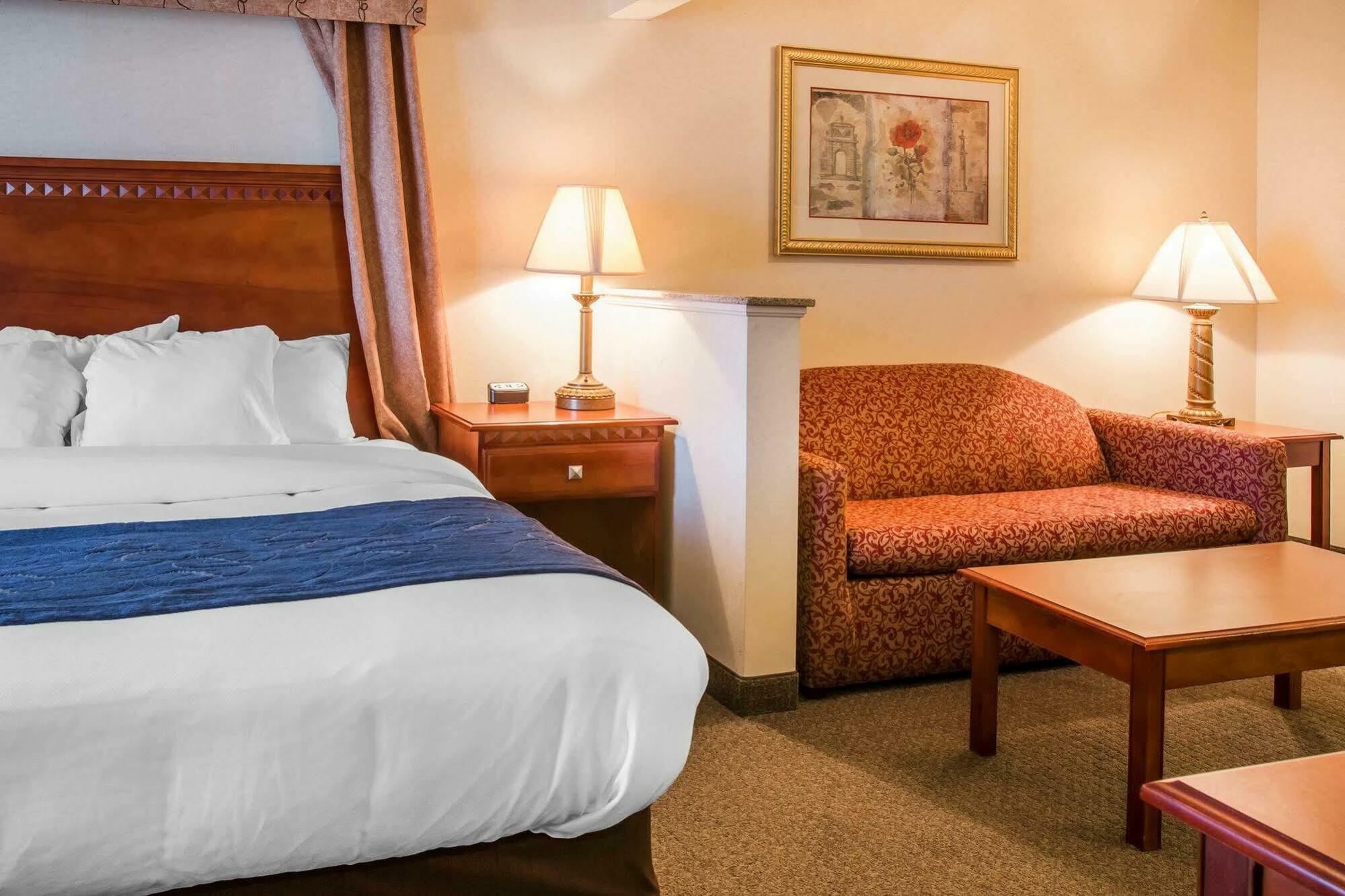 פינדליי Comfort Suites מראה חיצוני תמונה