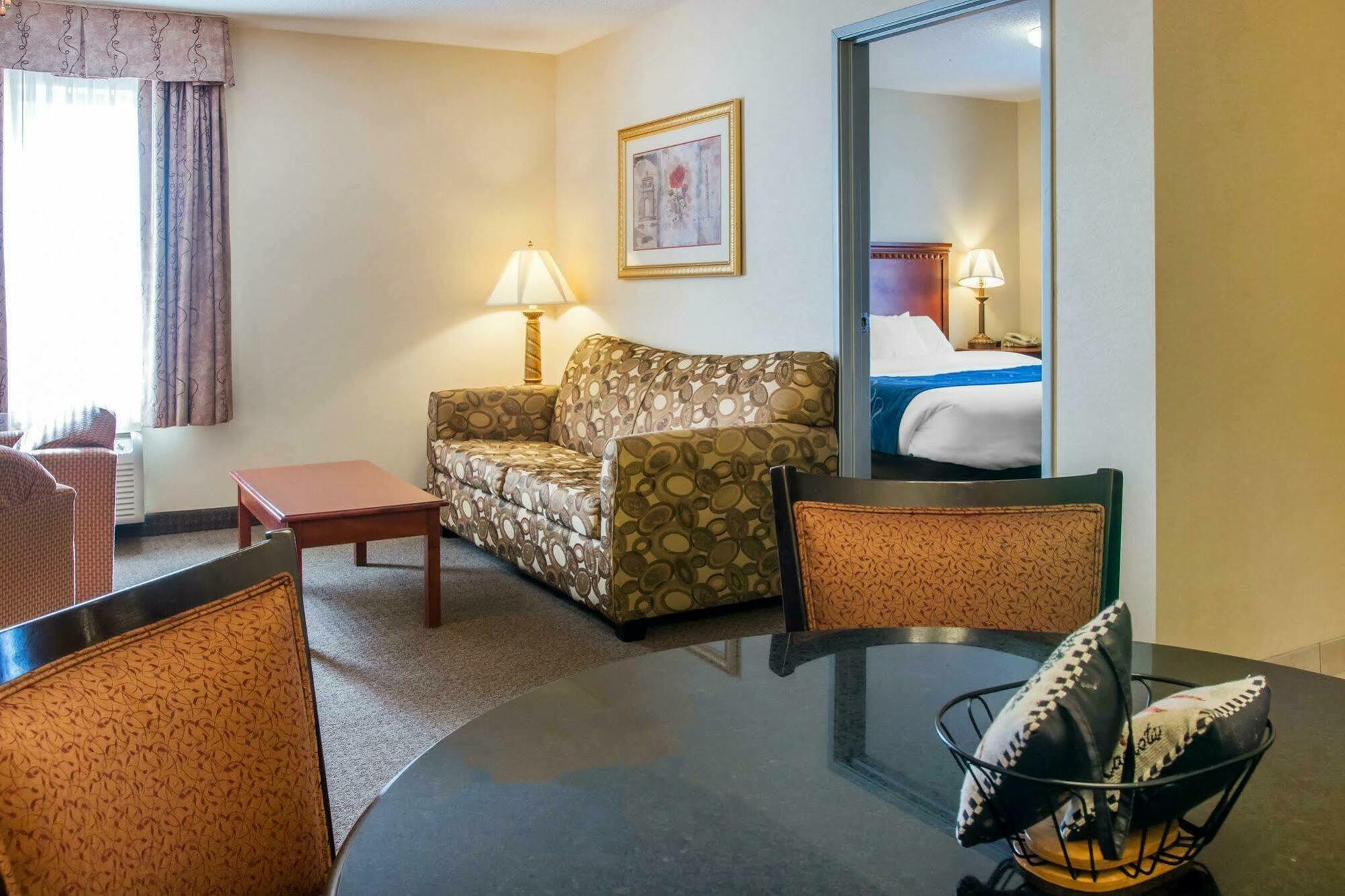 פינדליי Comfort Suites מראה חיצוני תמונה