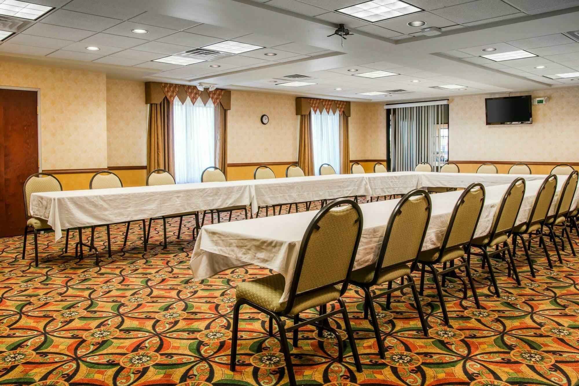 פינדליי Comfort Suites מראה חיצוני תמונה